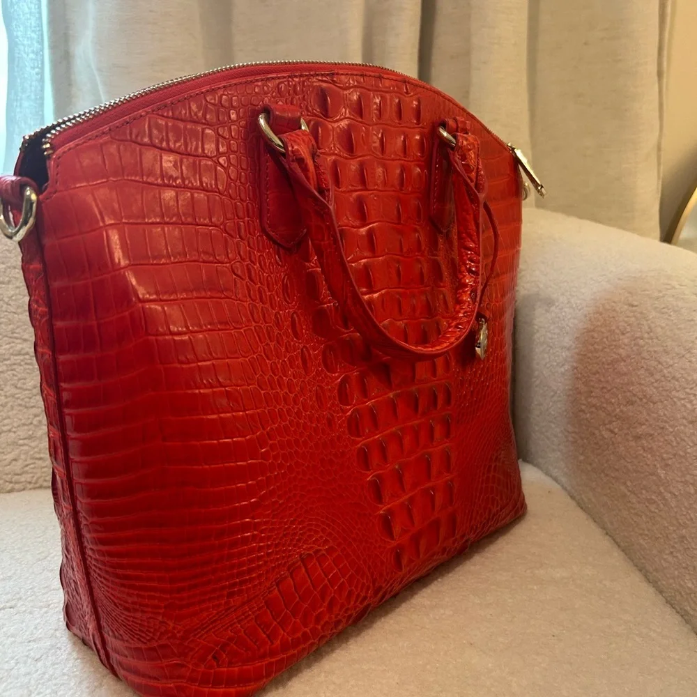 Brahmin Large Duxbury Red Melbourne Satchel w/ dust bag and strap - Picture 2 of 5